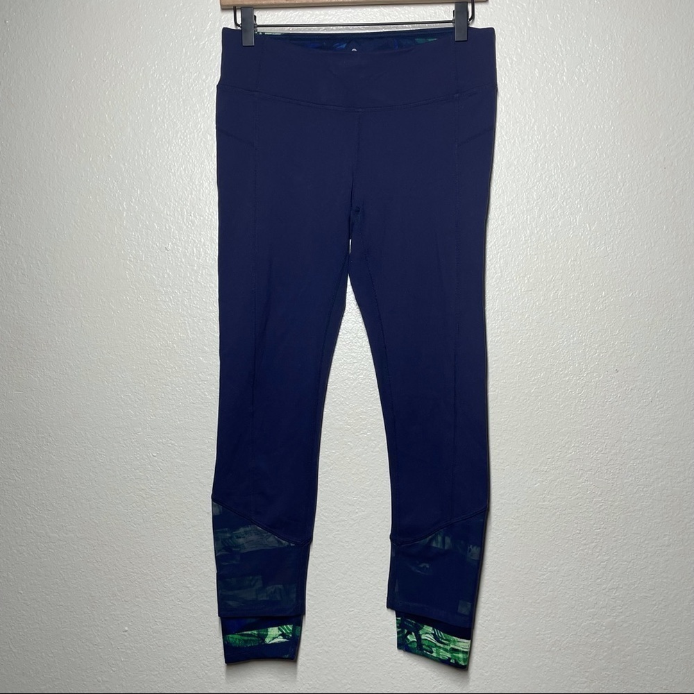 Athleta Navy Blue & Green Leaf Crop Leggings
